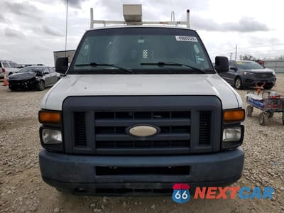Piąte zdjęcie samochodu w środku: 2014 FORD E250 UTILITY / SERVICE VAN VIN:1FTNE2EL9EDA47517 - miniatura