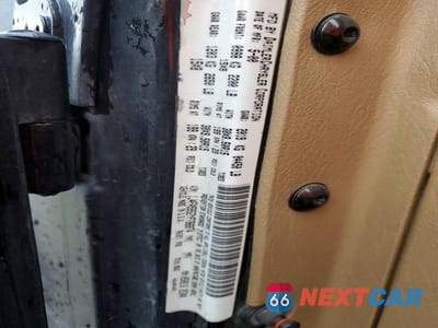 Zdjęcie 13 z 13 samochodu: 2000 JEEP WRANGLER / TJ SAHARA VIN:1J4FA59S2YP786874 - miniatura