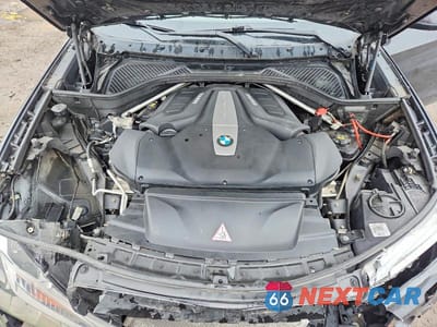 Zdjęcie 12 z 13 samochodu: 2015 BMW X5 VIN:5UXKR6C54F0J78218 - miniatura