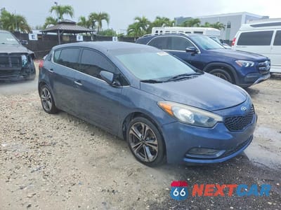Czwarte zdjęcie samochodu z boku: 2016 KIA FORTE EX VIN:KNAFX5A8XG5627760 - miniatura