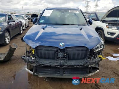 Piąte zdjęcie samochodu w środku: 2025 BMW X1 XDRIVE28I VIN:WBX73EF03S5037112 - miniatura