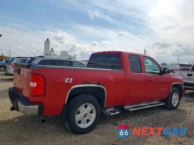 Trzecie zdjęcie samochodu z tyłu: 2011 CHEVROLET SILVERADO K1500 LTZ VIN:1GCRKTE33BZ460192 - miniatura