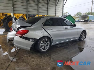 Trzecie zdjęcie samochodu z tyłu: 2018 MERCEDES-BENZ C 300 VIN:WDDWF4JB0JR349792 - miniatura