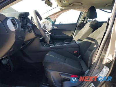 Zdjęcie 7 z 12 samochodu: 2017 MAZDA 3 SPORT VIN:3MZBN1U73HM101952 - miniatura
