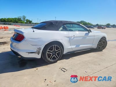 Trzecie zdjęcie samochodu z tyłu: 2018 FORD MUSTANG VIN:1FATP8UHXJ5110202 - miniatura
