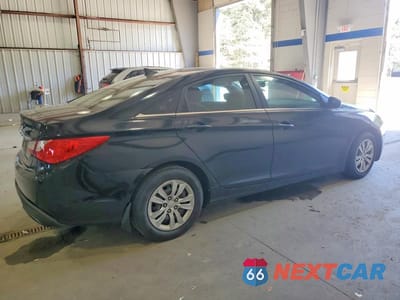 Trzecie zdjęcie samochodu z tyłu: 2011 HYUNDAI SONATA GLS VIN:5NPEB4AC7BH103230 - miniatura