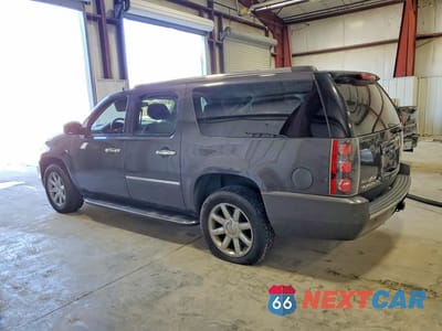 Drugie zdjęcie samochodu z przodu: 2010 GMC YUKON XL DENALI VIN:1GKUKMEF2AR245156 - miniatura