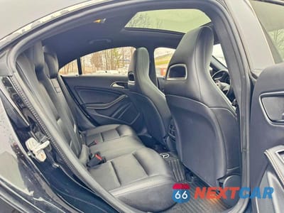 Zdjęcie 10 z 12 samochodu: 2017 MERCEDES-BENZ CLA 250 4MATIC VIN:WDDSJ4GB4HN438383 - miniatura
