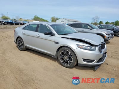 Czwarte zdjęcie samochodu z boku: 2015 FORD TAURUS SHO VIN:1FAHP2KT9FG164838 - miniatura