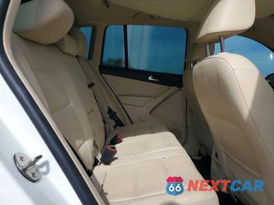 Zdjęcie 11 z 13 samochodu: 2016 VOLKSWAGEN TIGUAN S VIN:WVGAV7AX2GW540964 - miniatura