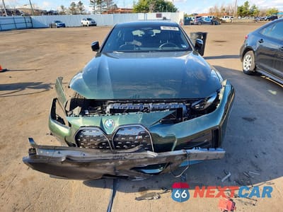 Piąte zdjęcie samochodu w środku: 2023 BMW I4 M50 VIN:WBY33AW00PFP88222 - miniatura