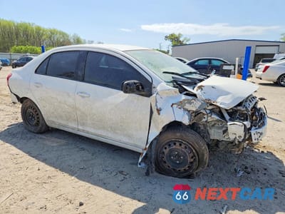 Czwarte zdjęcie samochodu z boku: 2012 TOYOTA YARIS FLEET VIN:JTDBT4K39CL039431 - miniatura