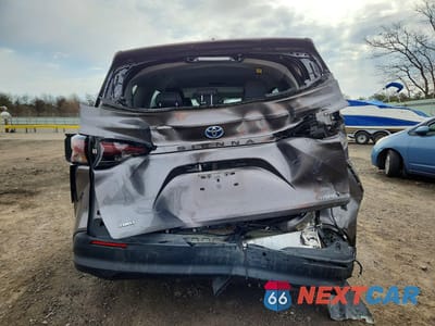 Zdjęcie 6 z 13 samochodu: 2024 TOYOTA SIENNA XLE 7-PASSENGER VIN:5TDYSKFCXRS121462 - miniatura