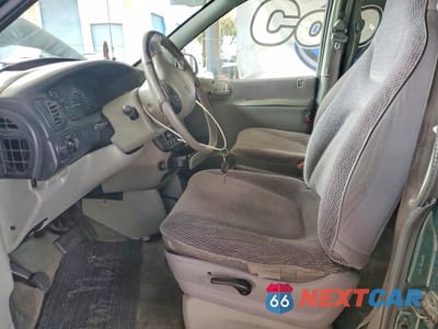 Zdjęcie 7 z 13 samochodu: 1999 DODGE GRAND CARAVAN SE VIN:2B4GP44R6XR215079 - miniatura