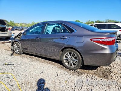 Czwarte zdjęcie samochodu z boku: 2016 TOYOTA CAMRY SE VIN:4T1BF1FK1GU200308 - miniatura