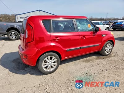 Trzecie zdjęcie samochodu z tyłu: 2013 KIA SOUL BASE VIN:KNDJT2A58D7619413 - miniatura
