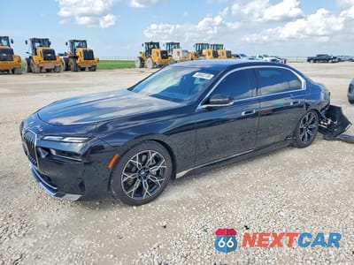 2025 BMW I7 EDRIVE50 WBY43EJ06SCU88715 - główne zdjęcie licytacji z USA - miniatura