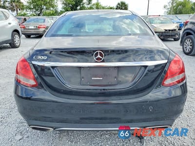 Zdjęcie 6 z 12 samochodu: 2018 MERCEDES-BENZ C 300 VIN:55SWF4JB1JU257069 - miniatura