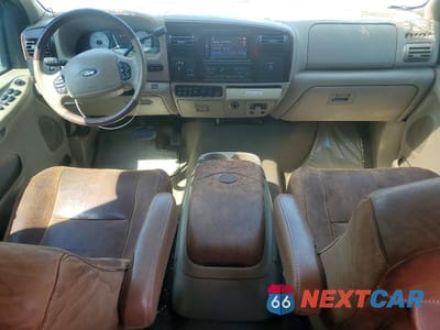 Zdjęcie 8 z 13 samochodu: 2006 FORD F350 SUPER DUTY VIN:1FTWW33P86EA91274 - miniatura