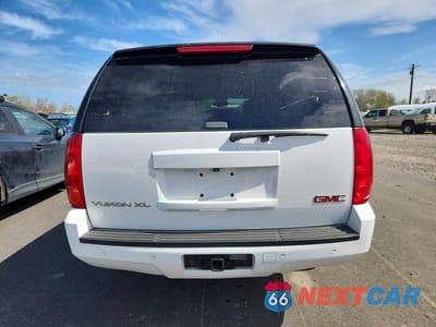 Zdjęcie 6 z 12 samochodu: 2013 GMC YUKON XL K1500 SLT VIN:1GKS2KE77DR221590 - miniatura
