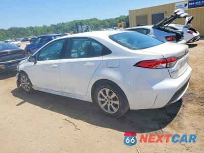 Drugie zdjęcie samochodu z przodu: 2021 TOYOTA COROLLA LE VIN:5YFEPMAE6MP248932 - miniatura