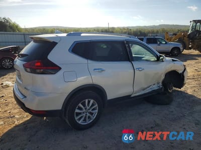 Trzecie zdjęcie samochodu z tyłu: 2018 NISSAN ROGUE S VIN:JN8AT2MV8JW344952 - miniatura