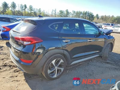 Trzecie zdjęcie samochodu z tyłu: 2017 HYUNDAI TUCSON LIMITED VIN:KM8J33A24HU483974 - miniatura