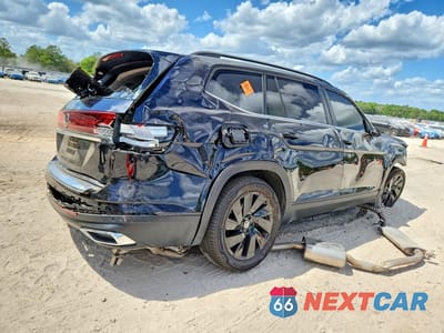 Trzecie zdjęcie samochodu z tyłu: 2025 VOLKSWAGEN ATLAS SE VIN:1V2JR2CA1SC518340 - miniatura