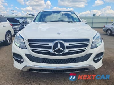 Piąte zdjęcie samochodu w środku: 2018 MERCEDES-BENZ GLE 350 4MATIC VIN:4JGDA5HB9JB055288 - miniatura