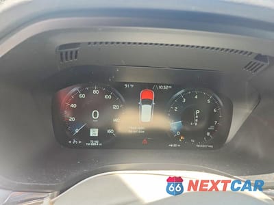 Zdjęcie 9 z 13 samochodu: 2018 VOLVO XC60 T5 MOMENTUM VIN:YV4102RKXJ1062986 - miniatura