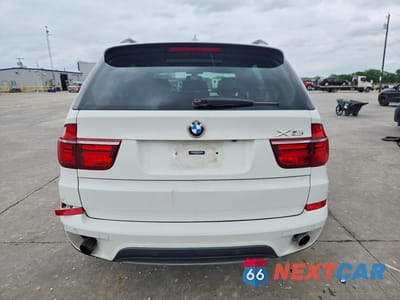 Zdjęcie 6 z 13 samochodu: 2013 BMW X5 XDRIVE35I VIN:5UXZV4C56D0B17645 - miniatura