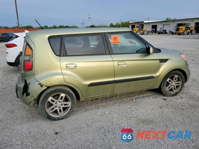 Trzecie zdjęcie samochodu z tyłu: 2010 KIA SOUL + VIN:KNDJT2A24A7066969 - miniatura