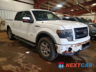 Czwarte zdjęcie samochodu z boku: 2013 FORD F150 SUPERCREW VIN:1FTFW1ETXDFB66126 - miniatura