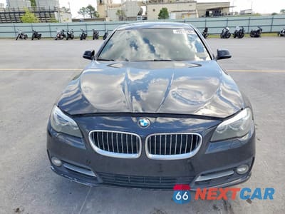 Piąte zdjęcie samochodu w środku: 2016 BMW 528 I VIN:WBA5A5C50GG348239 - miniatura