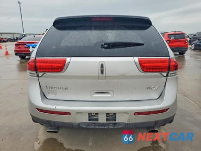 Zdjęcie 6 z 13 samochodu: 2013 LINCOLN MKX VIN:2LMDJ6JK0DBL01695 - miniatura