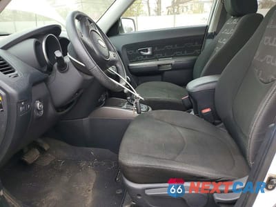 Zdjęcie 7 z 12 samochodu: 2012 KIA SOUL + VIN:KNDJT2A67C7428430 - miniatura