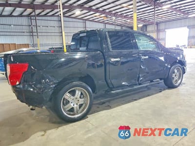 Trzecie zdjęcie samochodu z tyłu: 2020 NISSAN TITAN SV VIN:1N6AA1EF5LN507632 - miniatura