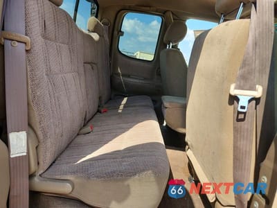 Zdjęcie 10 z 12 samochodu: 2001 TOYOTA TUNDRA SR5 VIN:5TBBT441X1S185420 - miniatura