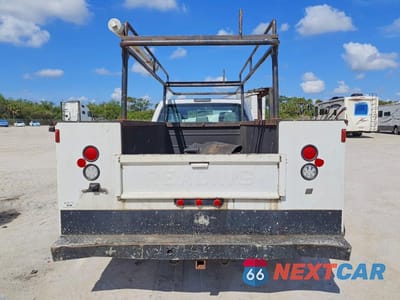Zdjęcie 6 z 13 samochodu: 2016 FORD F350 SUPER DUTY VIN:1FD8W3HT1GEA69144 - miniatura
