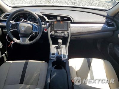 Zdjęcie 8 z 12 samochodu: 2016 HONDA CIVIC EX VIN:2HGFC1F34GH645119 - miniatura