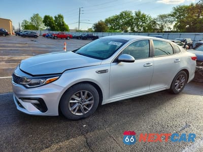 2020 KIA OPTIMA LX 5XXGT4L37LG420585 - główne zdjęcie licytacji z USA - miniatura