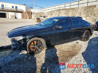 2022 BMW M850XI WBAGV8C02NCK08667 - główne zdjęcie licytacji z USA - miniatura