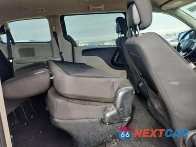 Zdjęcie 11 z 13 samochodu: 2019 DODGE GRAND CARAVAN SE VIN:2C4RDGBG4KR530348 - miniatura