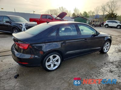 Trzecie zdjęcie samochodu z tyłu: 2017 AUDI A3 PREMIUM VIN:WAUAUHFF5H1034022 - miniatura