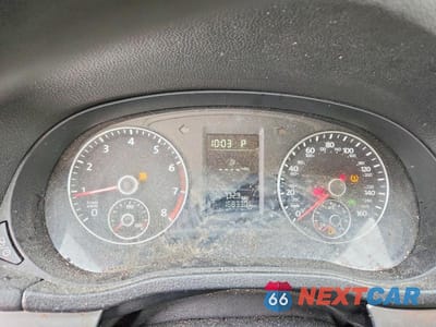 Zdjęcie 9 z 12 samochodu: 2013 VOLKSWAGEN PASSAT S VIN:1VWAP7A33DC135749 - miniatura