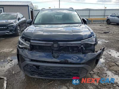 Piąte zdjęcie samochodu w środku: 2025 VOLKSWAGEN TAOS SE BLACK VIN:3VV3C7B29SM041370 - miniatura