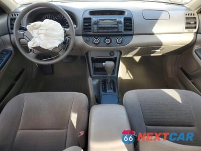 Zdjęcie 8 z 12 samochodu: 2005 TOYOTA CAMRY LE VIN:4T1BE32K95U502270 - miniatura