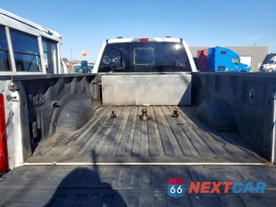 Zdjęcie 10 z 12 samochodu: 2023 FORD F350 SUPER DUTY VIN:1FT8W3DT7PED93676 - miniatura