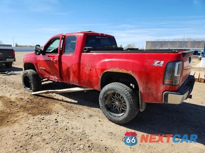 Drugie zdjęcie samochodu z przodu: 2010 GMC SIERRA K1500 SLT VIN:1GTSKWE39AZ144782 - miniatura
