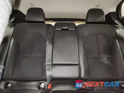 Zdjęcie 10 z 13 samochodu: 2020 VOLVO XC40 T5 MOMENTUM VIN:YV4162UK8L2173460 - miniatura